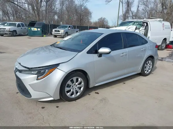 5YFEPMAE4MP248007 2021 TOYOTA COROLLA - Image 2