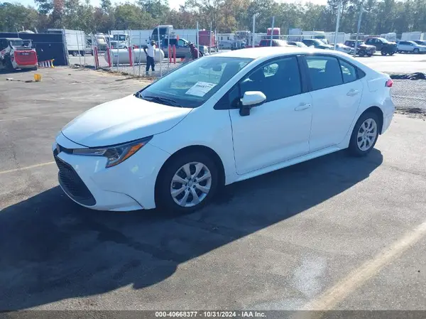 5YFEPMAE4MP255944 2021 TOYOTA COROLLA - Image 2