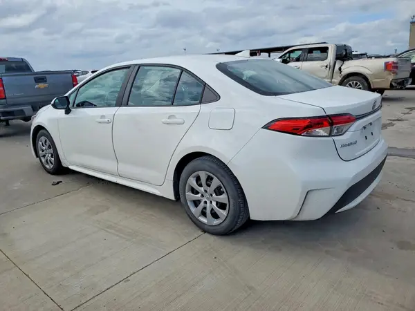 5YFEPMAE4MP256026 2021 TOYOTA COROLLA - Image 2