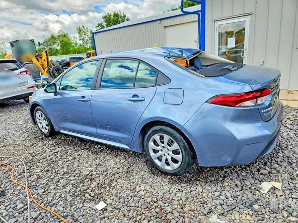 5YFEPMAE4MP268208 2021 TOYOTA COROLLA - Image 2