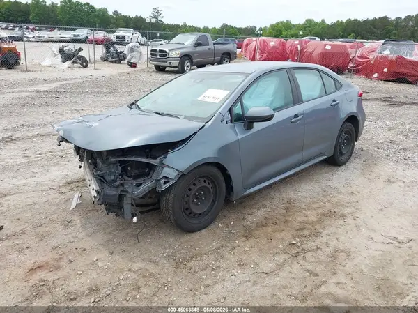 5YFEPMAE4NP272809 2022 TOYOTA COROLLA - Image 2