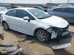 5YFEPMAE4NP273409 2022 TOYOTA COROLLA