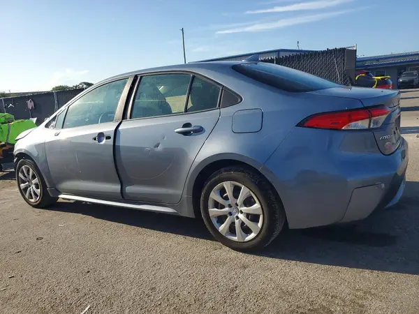 5YFEPMAE4NP278223 2022 TOYOTA COROLLA - Image 2