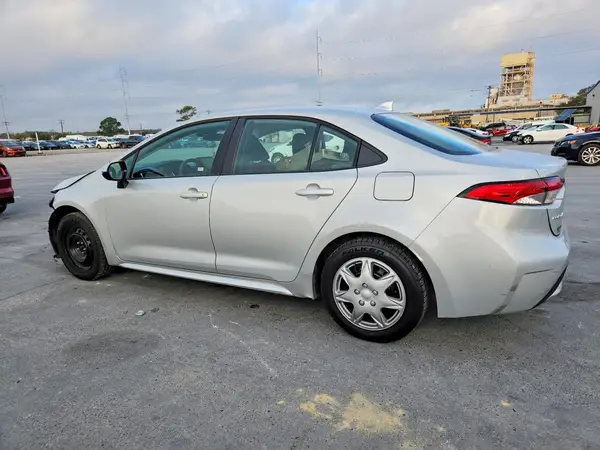 5YFEPMAE4NP284426 2022 TOYOTA COROLLA - Image 2