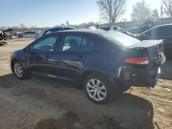 5YFEPMAE4NP288508 2022 TOYOTA COROLLA - Image 2