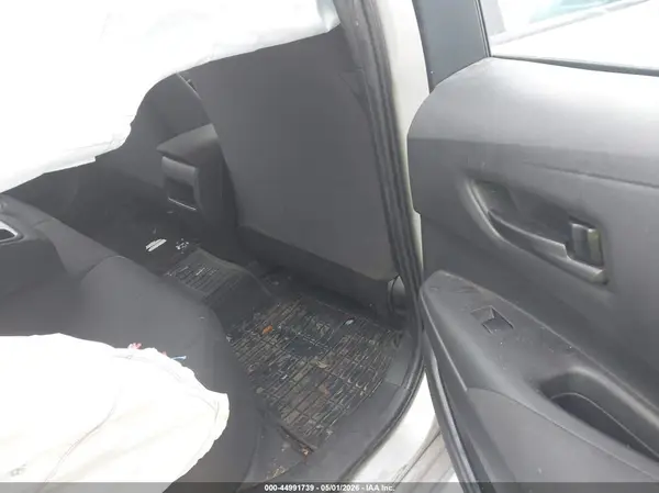 5YFEPMAE4NP288735 2022 TOYOTA COROLLA - Image 8