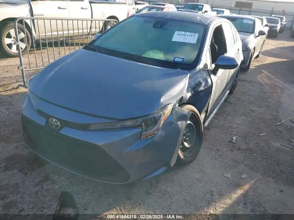 5YFEPMAE4NP289092 2022 TOYOTA COROLLA - Image 2