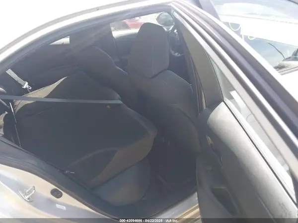 5YFEPMAE4NP289125 2022 TOYOTA COROLLA - Image 8