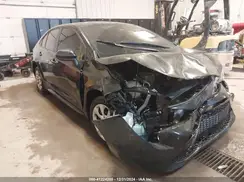 5YFEPMAE4NP301919 2022 TOYOTA COROLLA