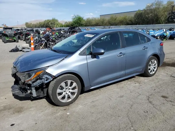 5YFEPMAE4NP302701 2022 TOYOTA COROLLA - Image 1