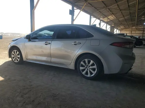 5YFEPMAE4NP307672 2022 TOYOTA COROLLA - Image 2