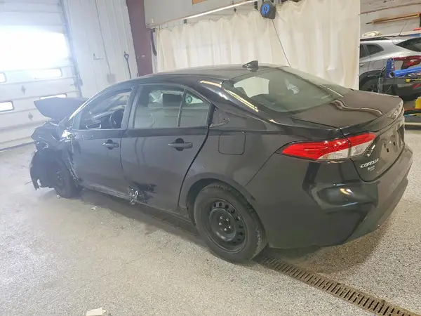 5YFEPMAE4NP311074 2022 TOYOTA COROLLA - Image 2