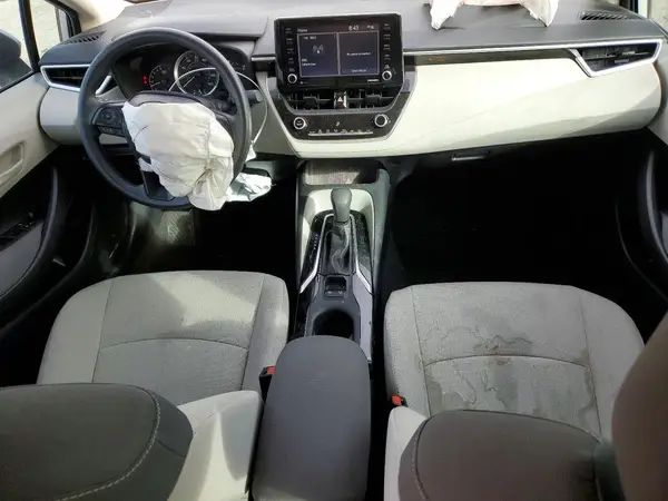 5YFEPMAE4NP313200 2022 TOYOTA COROLLA - Image 8