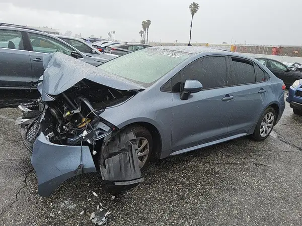 5YFEPMAE4NP317621 2022 TOYOTA COROLLA - Image 1