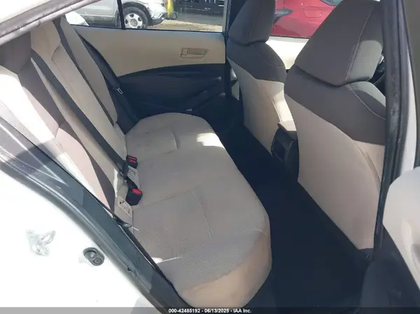 5YFEPMAE4NP322656 2022 TOYOTA COROLLA - Image 8