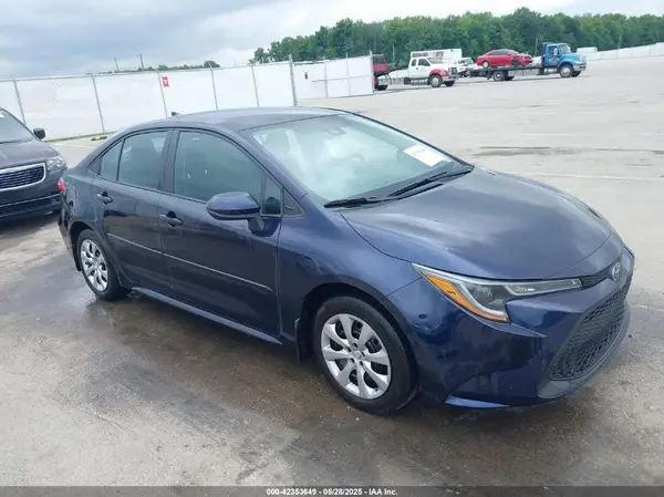 5YFEPMAE4NP323693 2022 TOYOTA COROLLA - Image 1