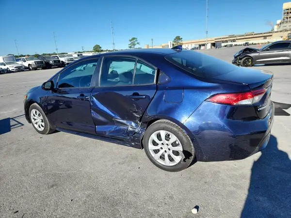 5YFEPMAE4NP326559 2022 TOYOTA COROLLA - Image 2