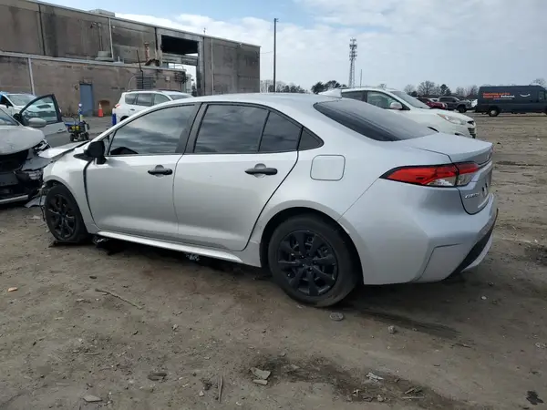 5YFEPMAE4NP326979 2022 TOYOTA COROLLA - Image 2