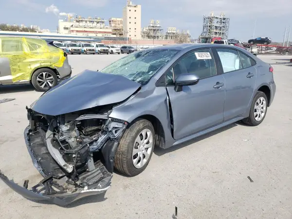 5YFEPMAE4NP327002 2022 TOYOTA COROLLA - Image 1