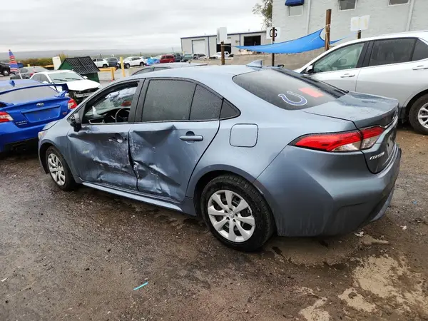 5YFEPMAE4NP328974 2022 TOYOTA COROLLA - Image 2