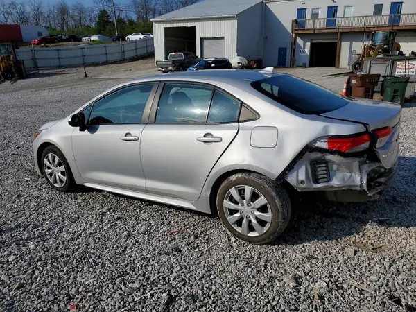 5YFEPMAE4NP330093 2022 TOYOTA COROLLA - Image 2