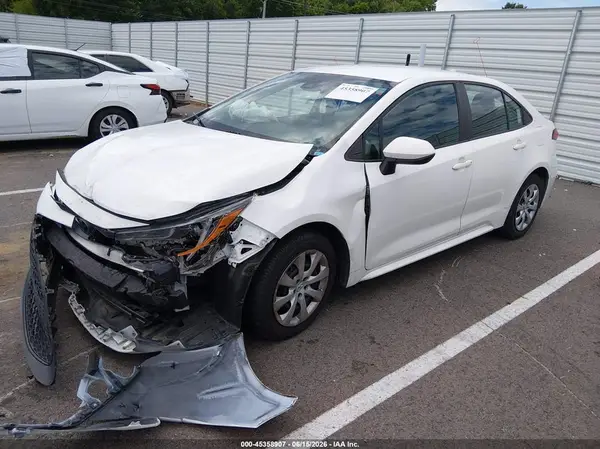 5YFEPMAE4NP330434 2022 TOYOTA COROLLA - Image 2