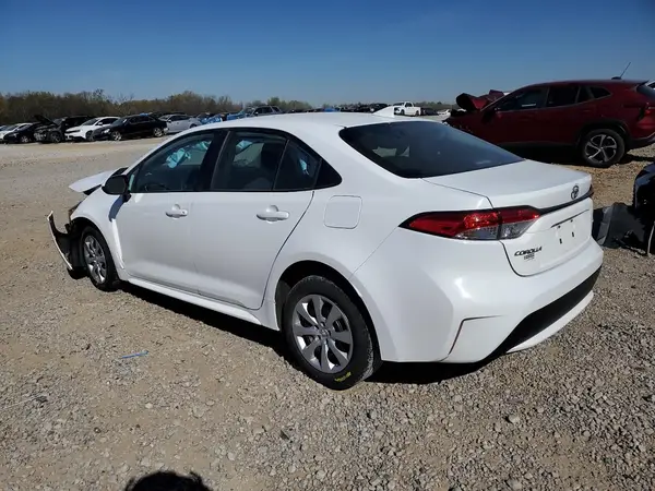 5YFEPMAE4NP330661 2022 TOYOTA COROLLA - Image 2