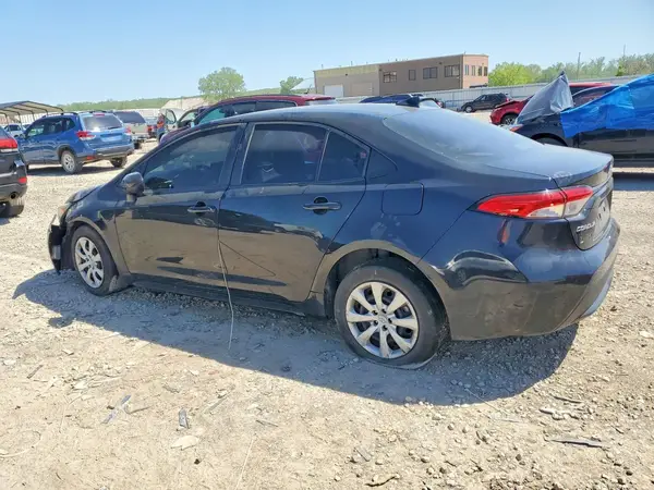 5YFEPMAE4NP332202 2022 TOYOTA COROLLA - Image 2