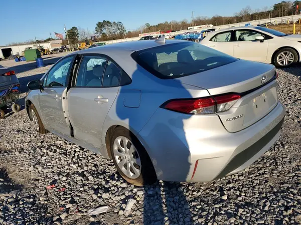 5YFEPMAE4NP338579 2022 TOYOTA COROLLA - Image 2