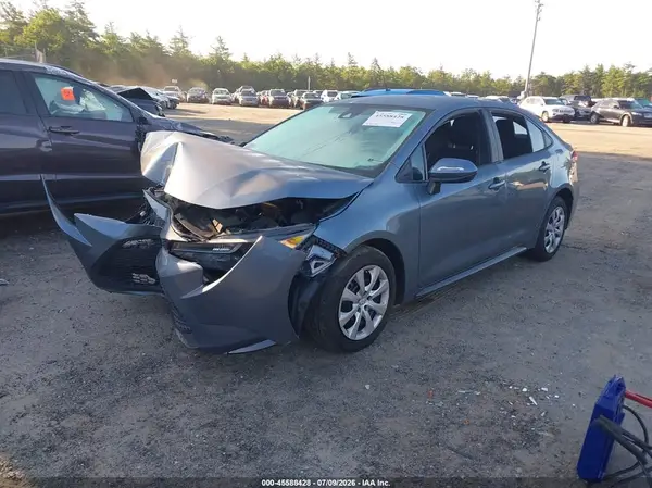 5YFEPMAE4NP340512 2022 TOYOTA COROLLA - Image 2