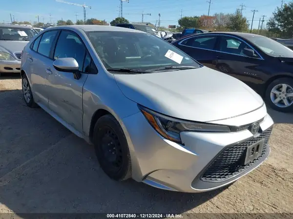 5YFEPMAE4NP348027 2022 TOYOTA COROLLA - Image 1