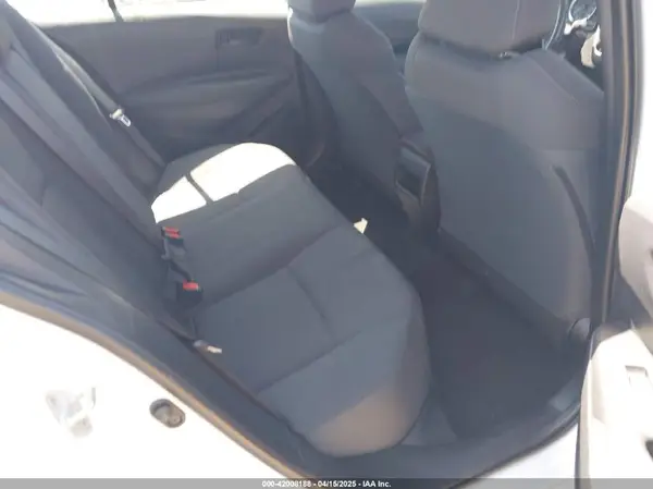 5YFEPMAE4NP351607 2022 TOYOTA COROLLA - Image 8