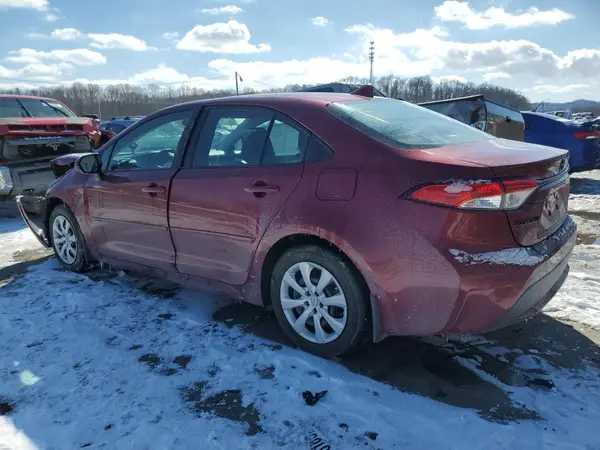 5YFEPMAE4NP357200 2022 TOYOTA COROLLA - Image 2