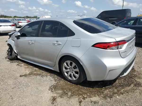5YFEPMAE4NP359531 2022 TOYOTA COROLLA - Image 2