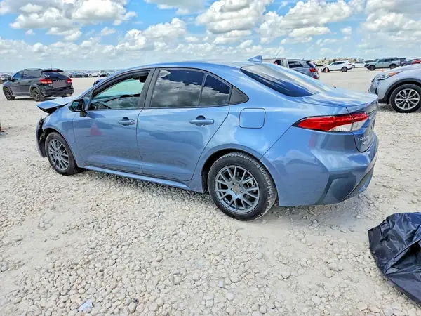 5YFEPMAE4NP361103 2022 TOYOTA COROLLA - Image 2