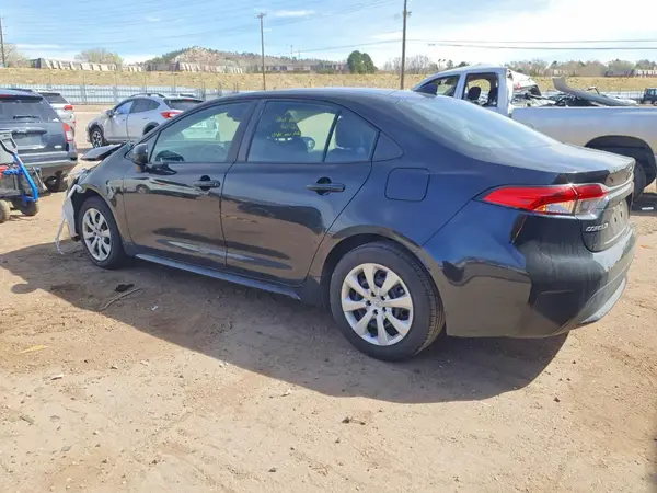 5YFEPMAE4NP364454 2022 TOYOTA COROLLA - Image 2