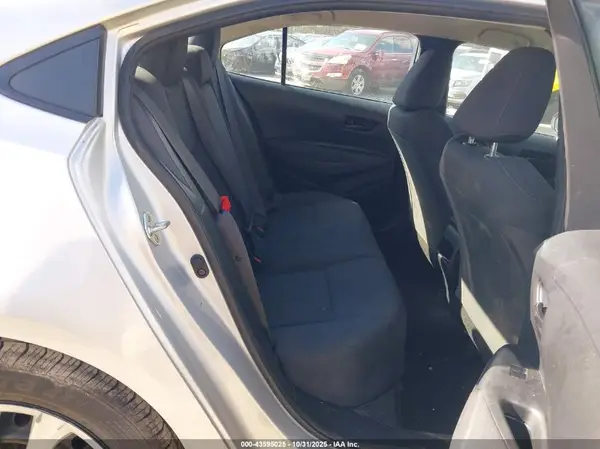 5YFEPMAE4NP365975 2022 TOYOTA COROLLA - Image 8