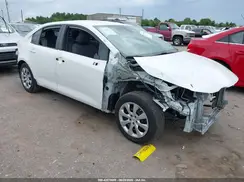5YFEPMAE4NP374272 2022 TOYOTA COROLLA