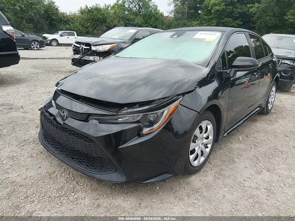 5YFEPMAE4NP374627 2022 TOYOTA COROLLA - Image 2