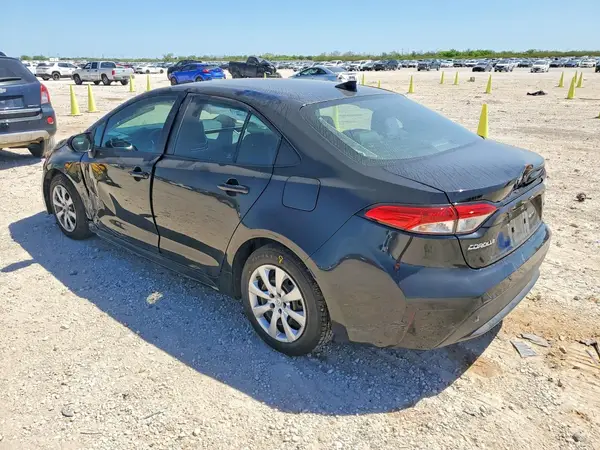 5YFEPMAE4NP377088 2022 TOYOTA COROLLA - Image 2