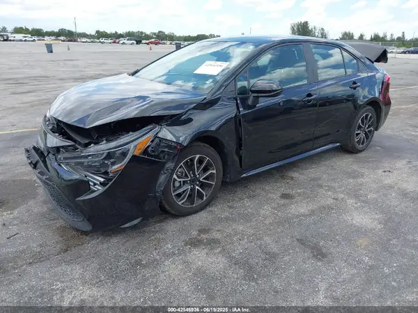 5YFEPMAE4NP381724 2022 TOYOTA COROLLA - Image 2