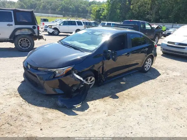 5YFEPMAE4NP385966 2022 TOYOTA COROLLA - Image 2