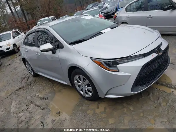 5YFEPMAE4NP387314 2022 TOYOTA COROLLA - Image 1