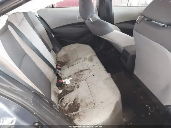 5YFEPMAE4NP388589 2022 TOYOTA COROLLA - Image 8