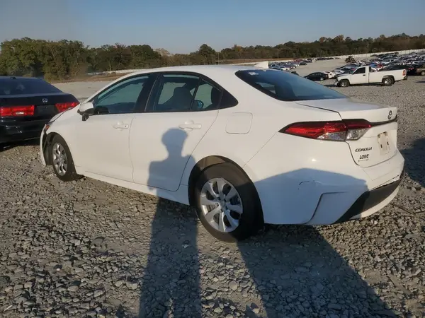 5YFEPMAE5MP155870 2021 TOYOTA COROLLA - Image 2
