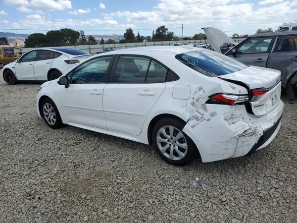 5YFEPMAE5MP157165 2021 TOYOTA COROLLA - Image 2