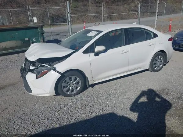 5YFEPMAE5MP159191 2021 TOYOTA COROLLA - Image 2