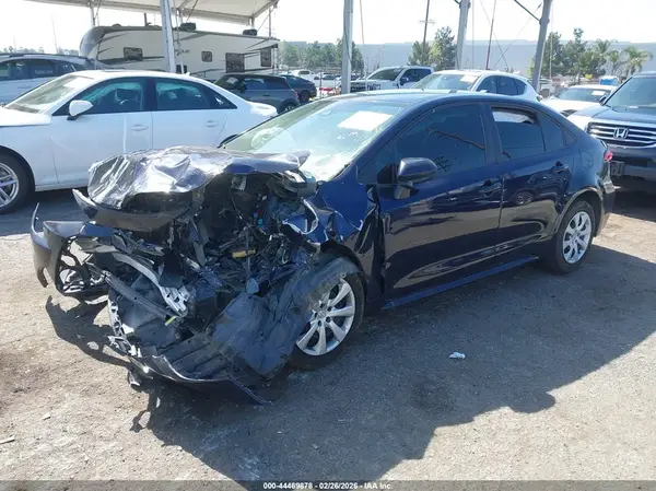 5YFEPMAE5MP159997 2021 TOYOTA COROLLA - Image 2