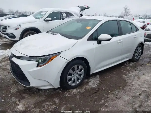 5YFEPMAE5MP161314 2021 TOYOTA COROLLA - Image 2