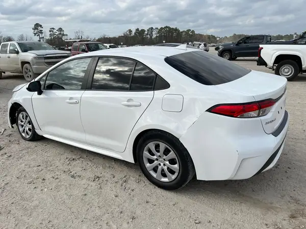 5YFEPMAE5MP162186 2021 TOYOTA COROLLA - Image 2